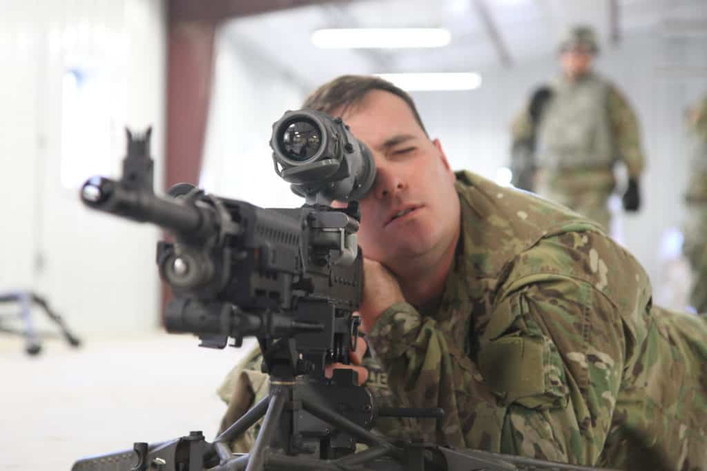 AN/PAS-13 Thermal Weapon Sight mounted on an M240B machine gun.
