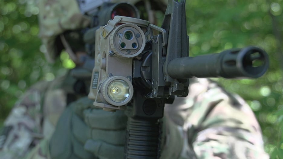 AN/PEQ-16B mounted on an M4 carbine.